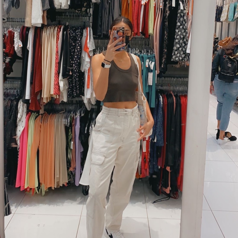 Meet your Posher, Kamilla